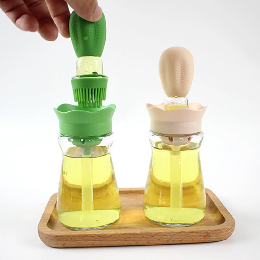 2 in 1 Oil Precision Brush/ Bottle